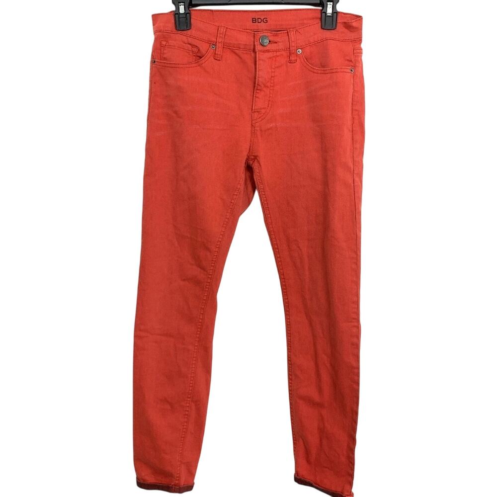 BDG URBAN OUTFITTERS Mid Rise TWIG Ankle Jeans 30